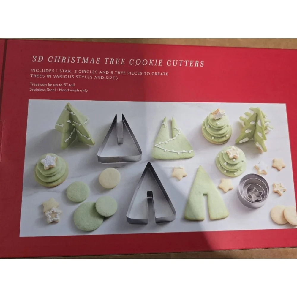 Sur La Table 3D Christmas Tree Cookie Cutters New
